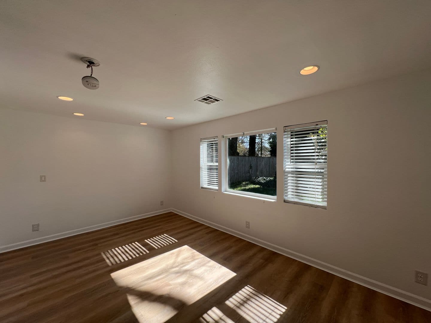 Eugene House: 2668 Forrester Way