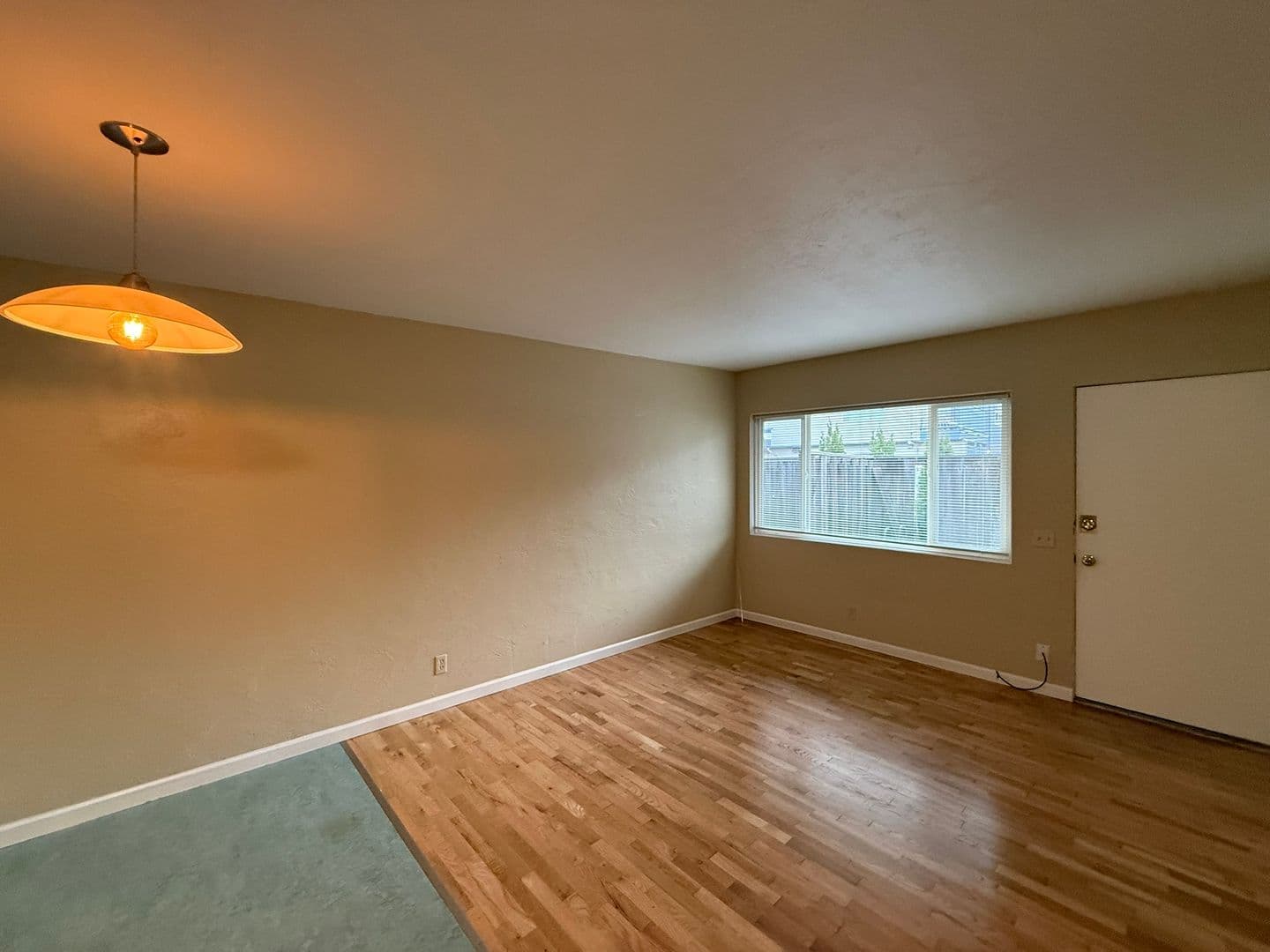 Eugene Apartment: 2950 Willamette Street