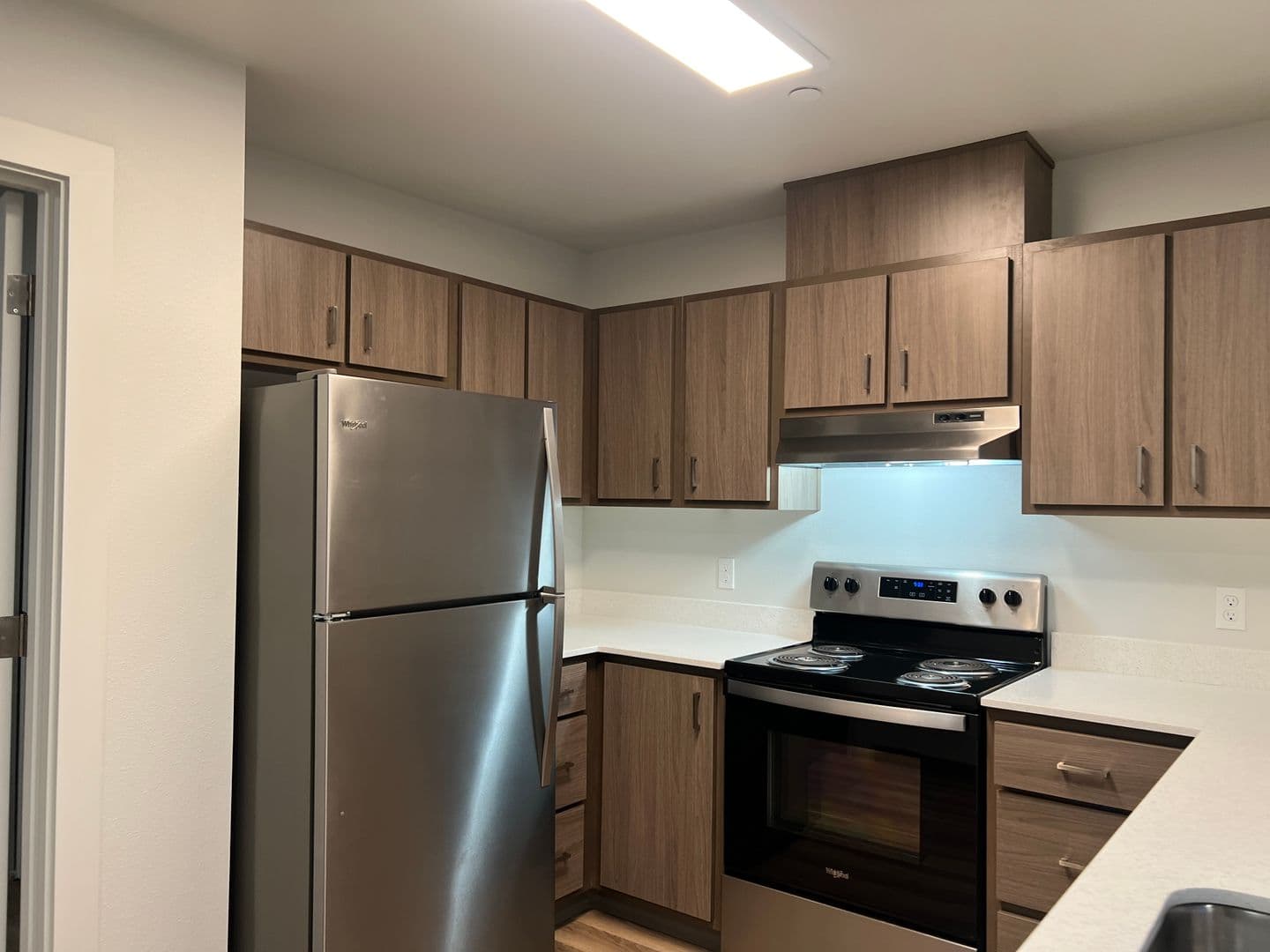 Springfield Apartment: 1866 5th Street