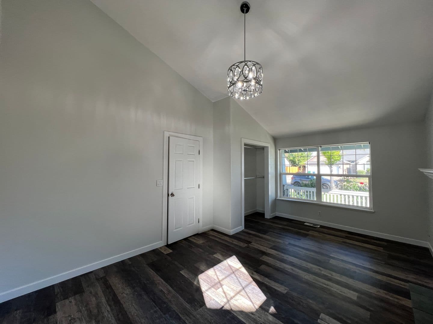 Eugene House: 5980 Kistler Lane