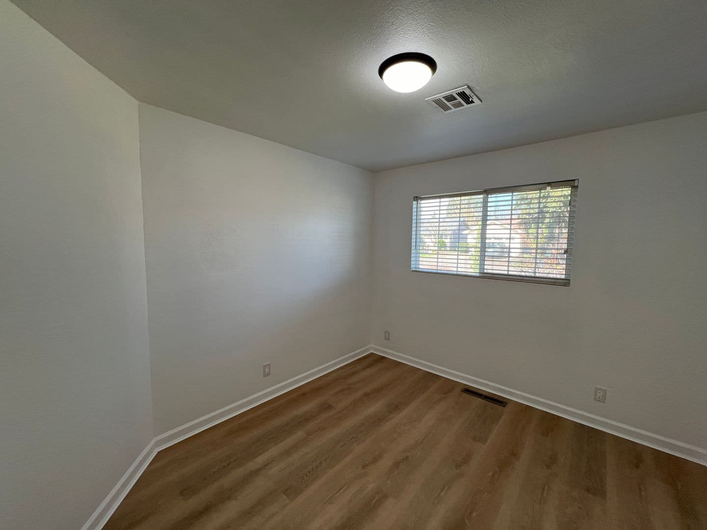 Eugene House: 2668 Forrester Way
