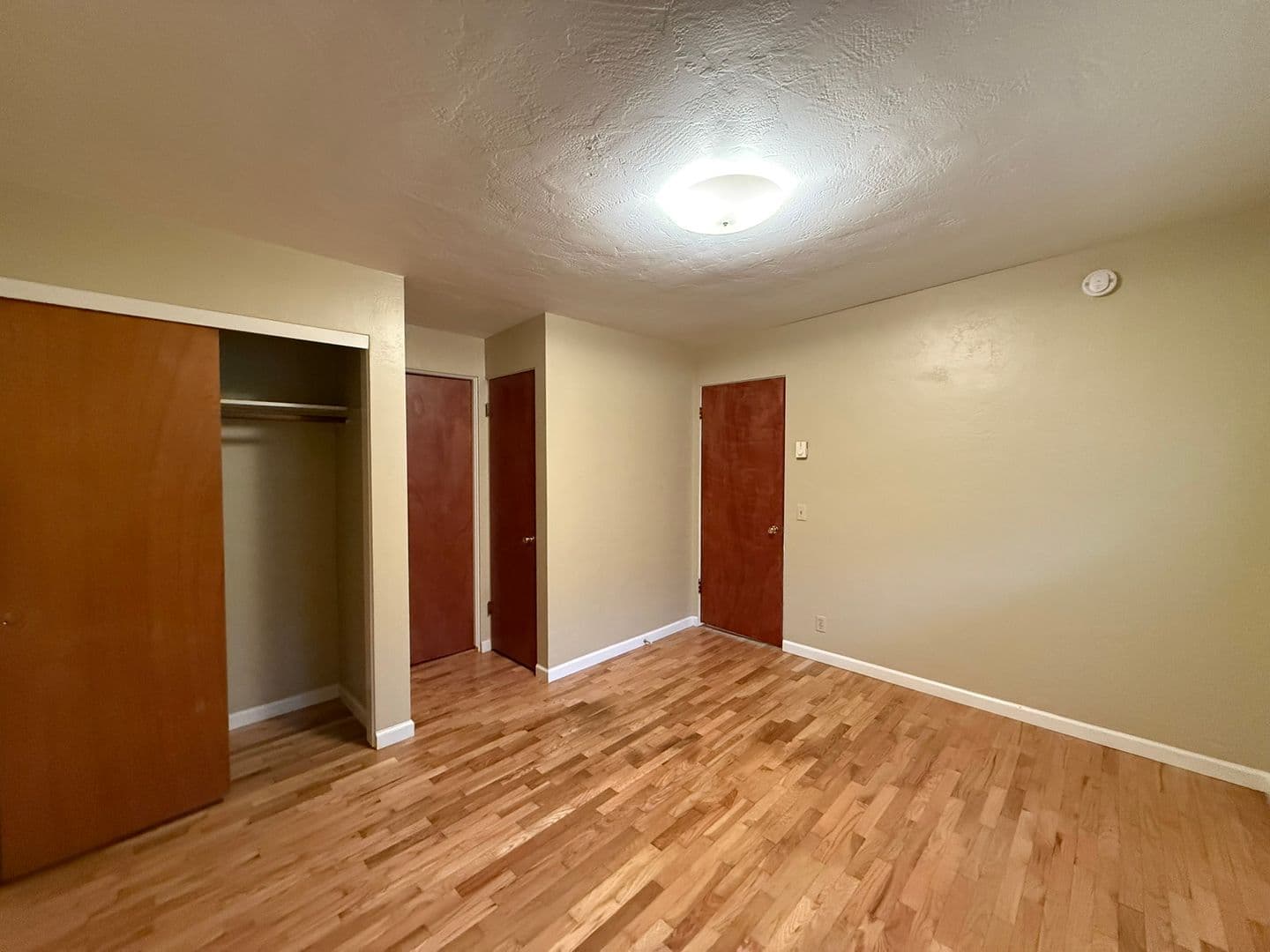 Eugene Apartment: 2950 Willamette Street