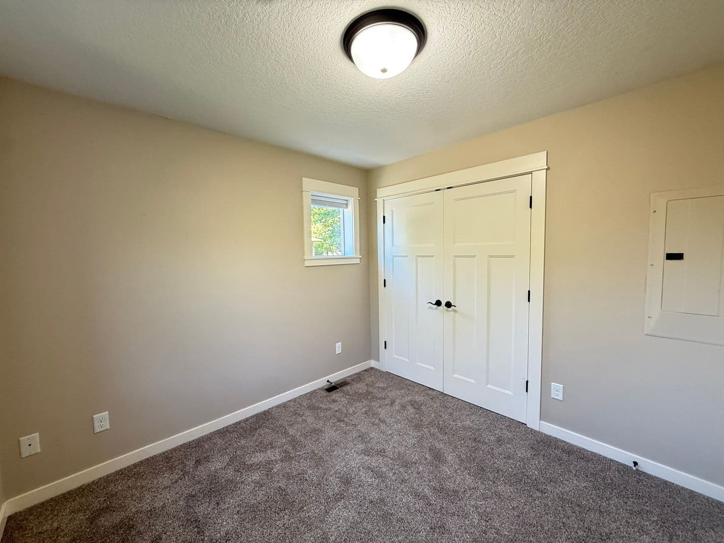 Eugene House: 1145 W 28th Ave