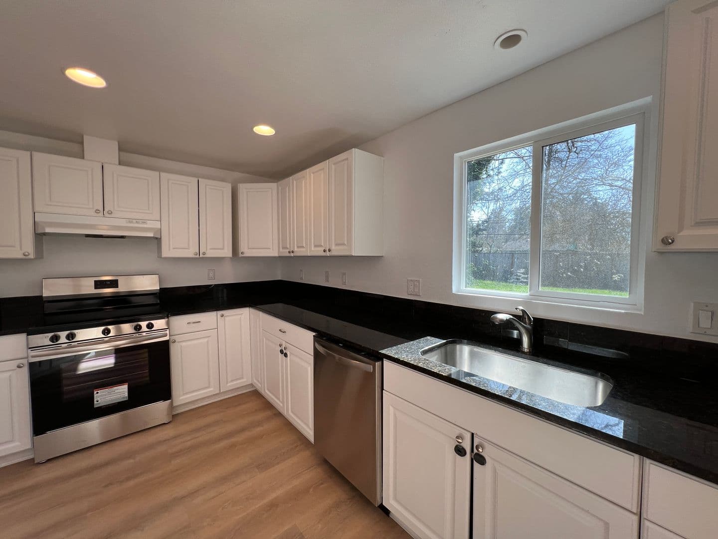 Eugene House: 2668 Forrester Way