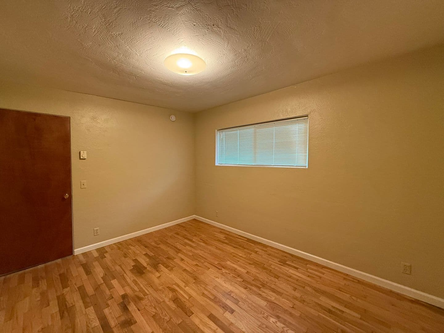 Eugene Apartment: 2950 Willamette Street