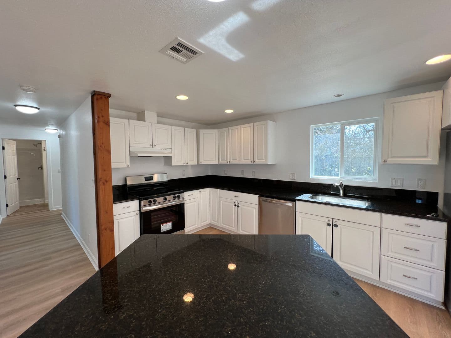Eugene House: 2668 Forrester Way