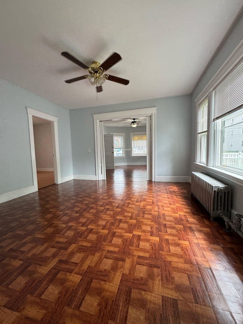 Webster Apartment: 50 Elm Street