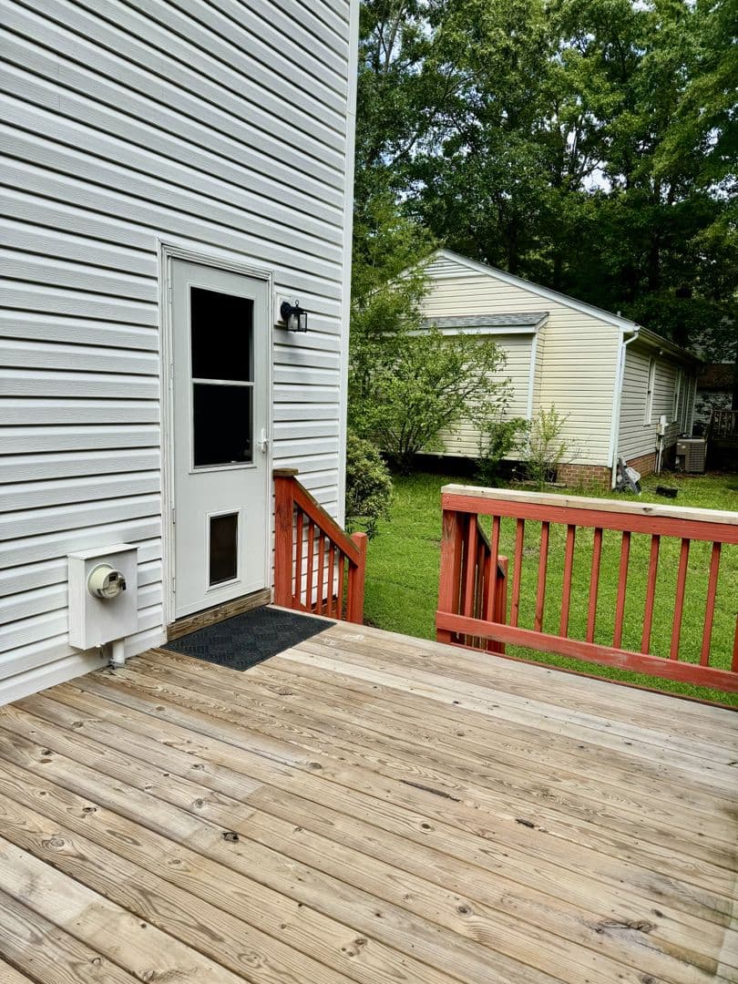 Midlothian House: 11713 Leiden Lane