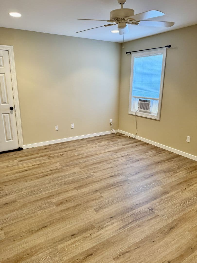 Midlothian House: 11713 Leiden Lane