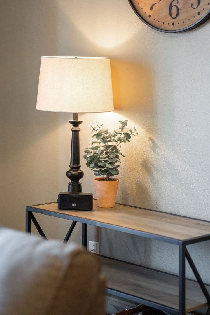 West Des Moines Apartment: 8350 Cascade Avenue