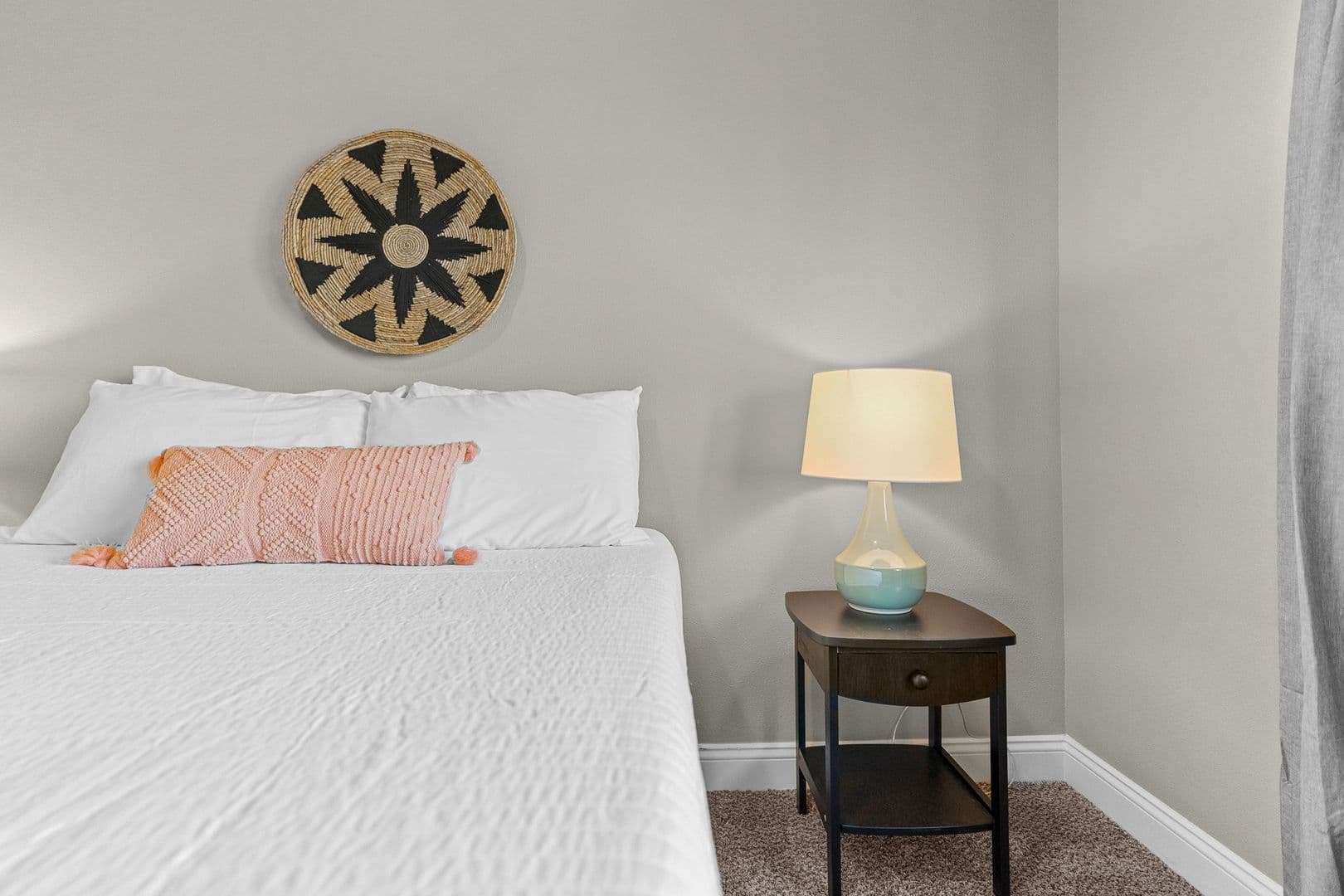West Des Moines Apartment: 8350 Cascade Avenue
