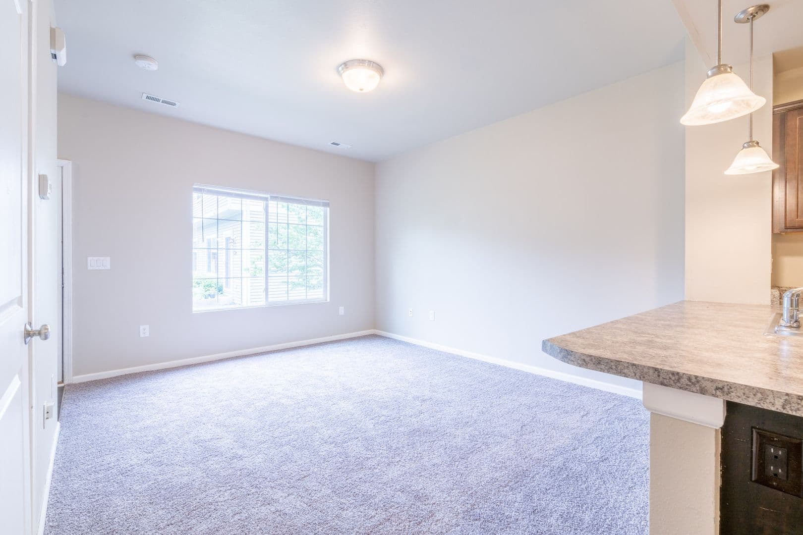 Johnston Townhome: 6813 Jack London DR
