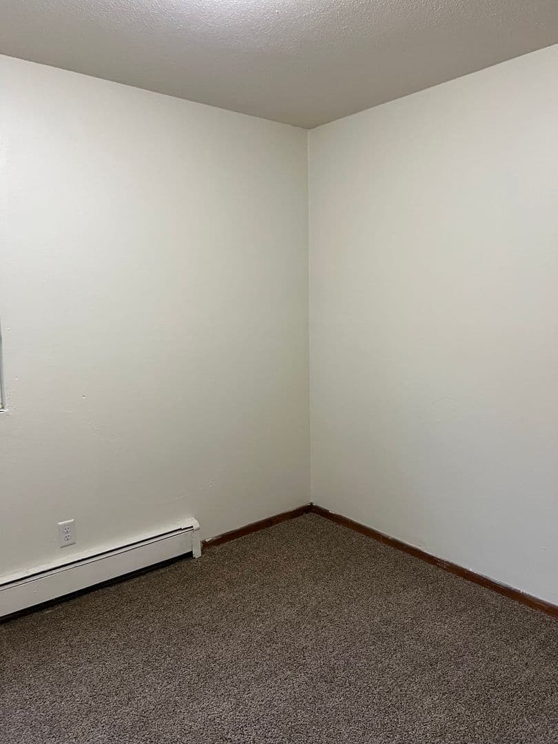 Des Moines Apartment: 701/711/801 Loomis Ave