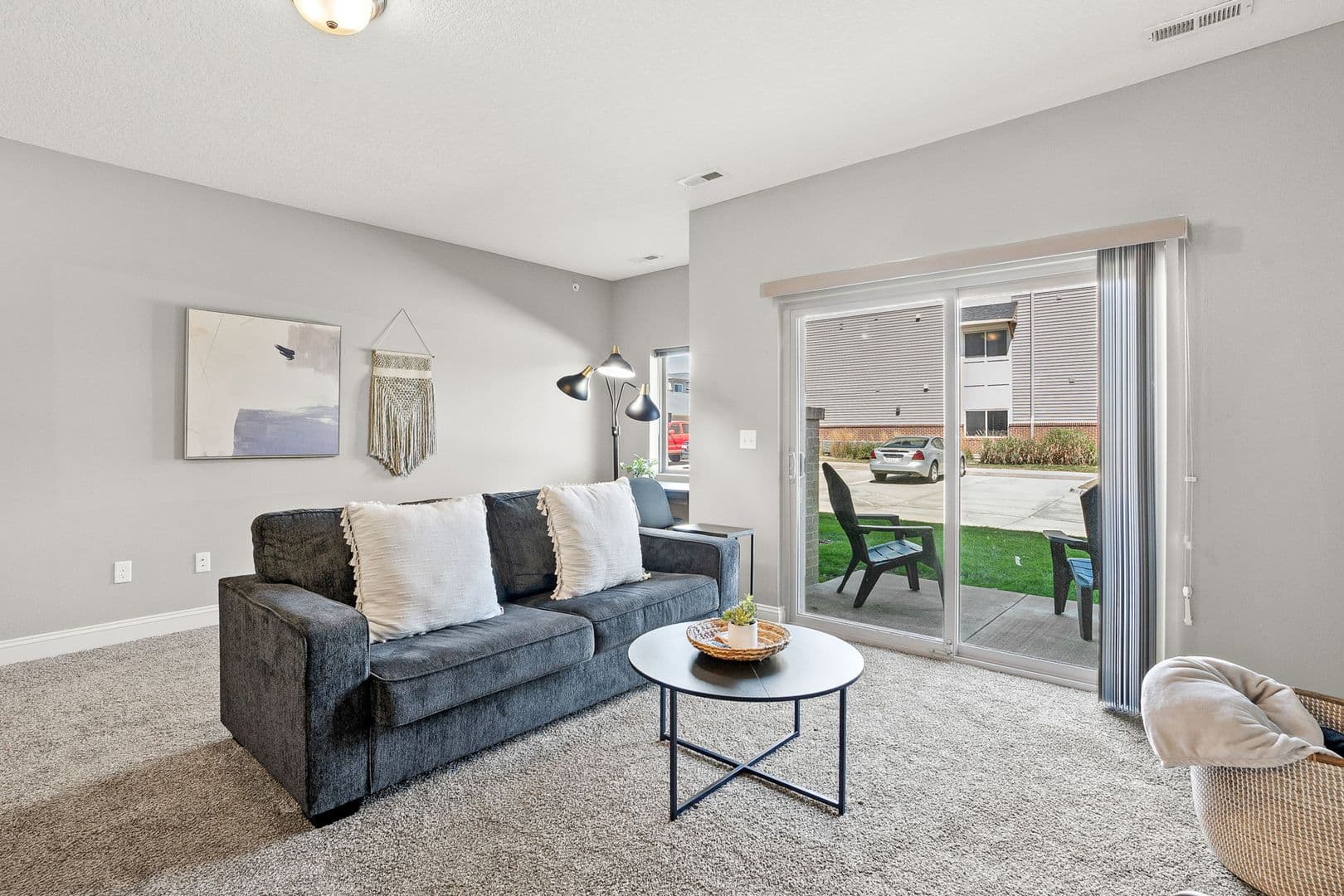 West Des Moines Apartment: 8350 Cascade Avenue