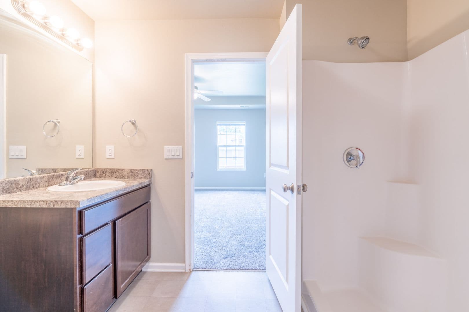 Johnston Townhome: 6813 Jack London DR