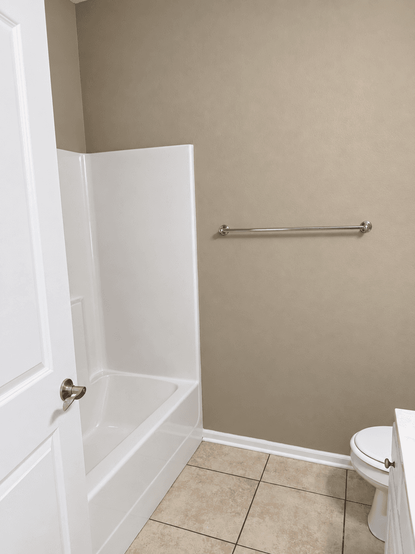 West Des Moines Apartment: 6350 Coachlight Drive