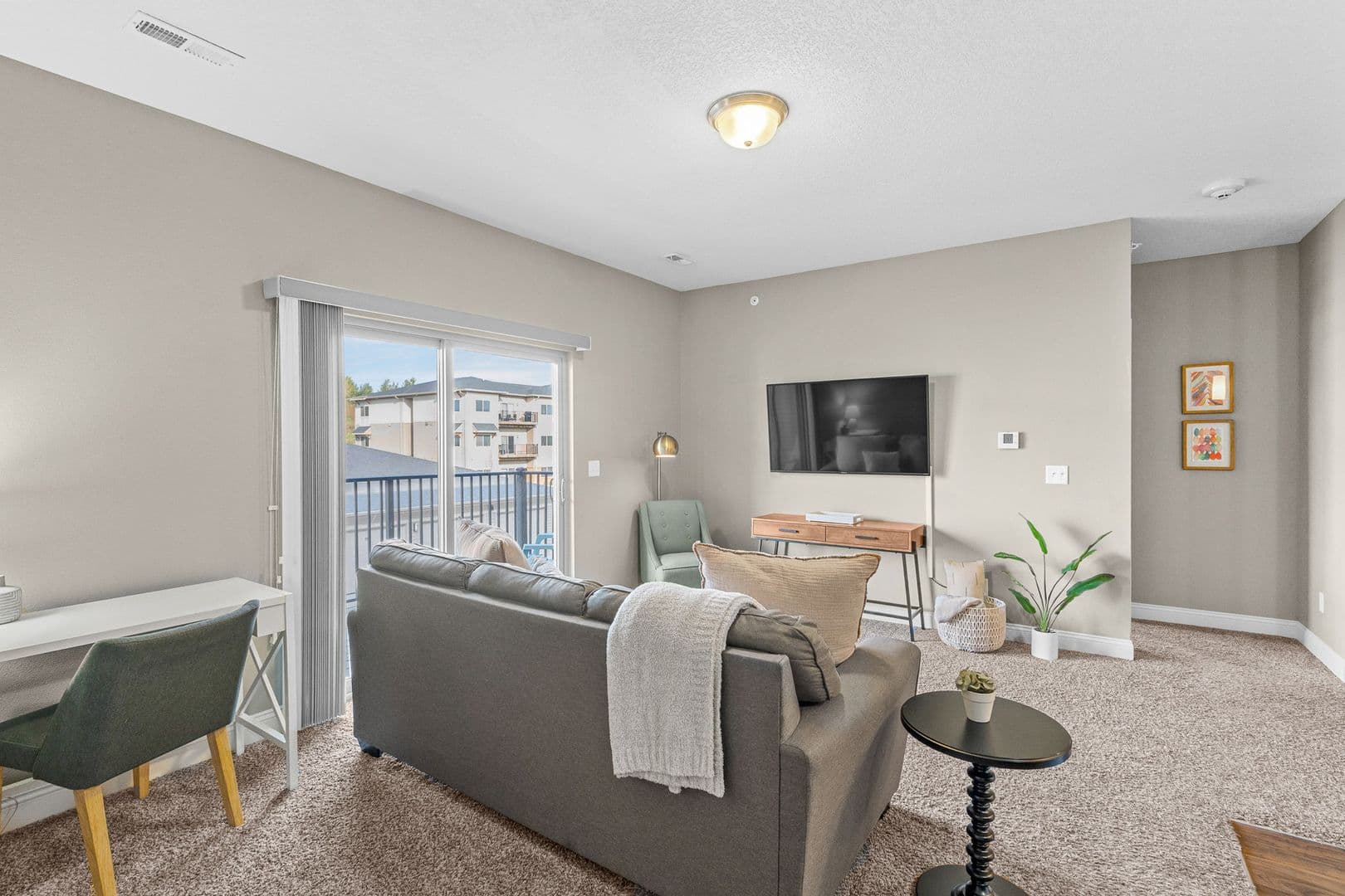 West Des Moines Apartment: 8350 Cascade Avenue