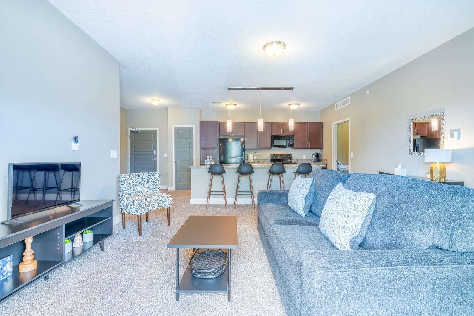 West Des Moines Apartment: 8350 Cascade Avenue