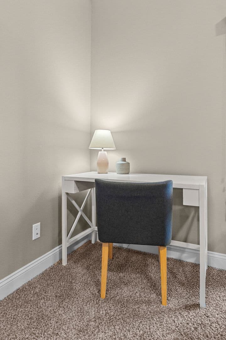 West Des Moines Apartment: 8350 Cascade Avenue