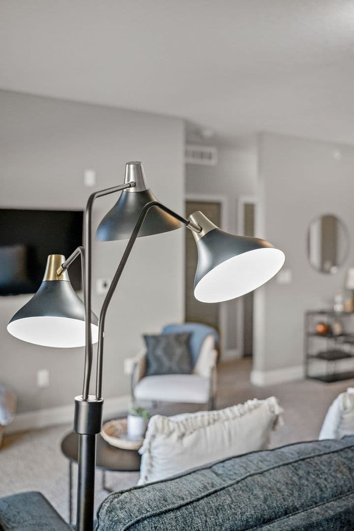 West Des Moines Apartment: 8350 Cascade Avenue