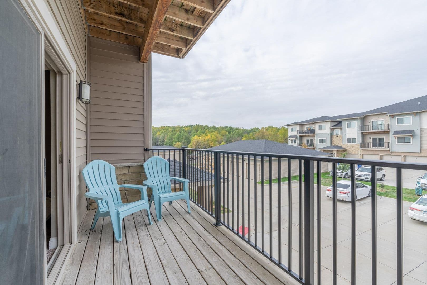West Des Moines Apartment: 8350 Cascade Avenue