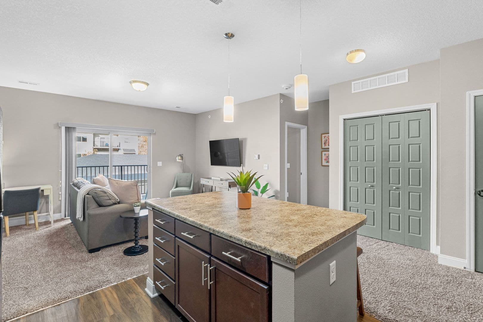 West Des Moines Apartment: 8350 Cascade Avenue
