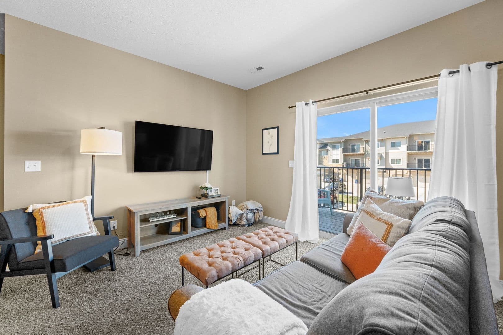 West Des Moines Apartment: 8350 Cascade Avenue