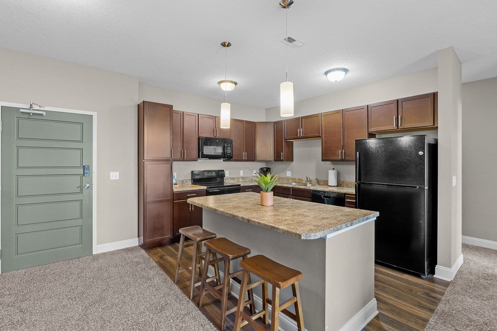 West Des Moines Apartment: 8350 Cascade Avenue