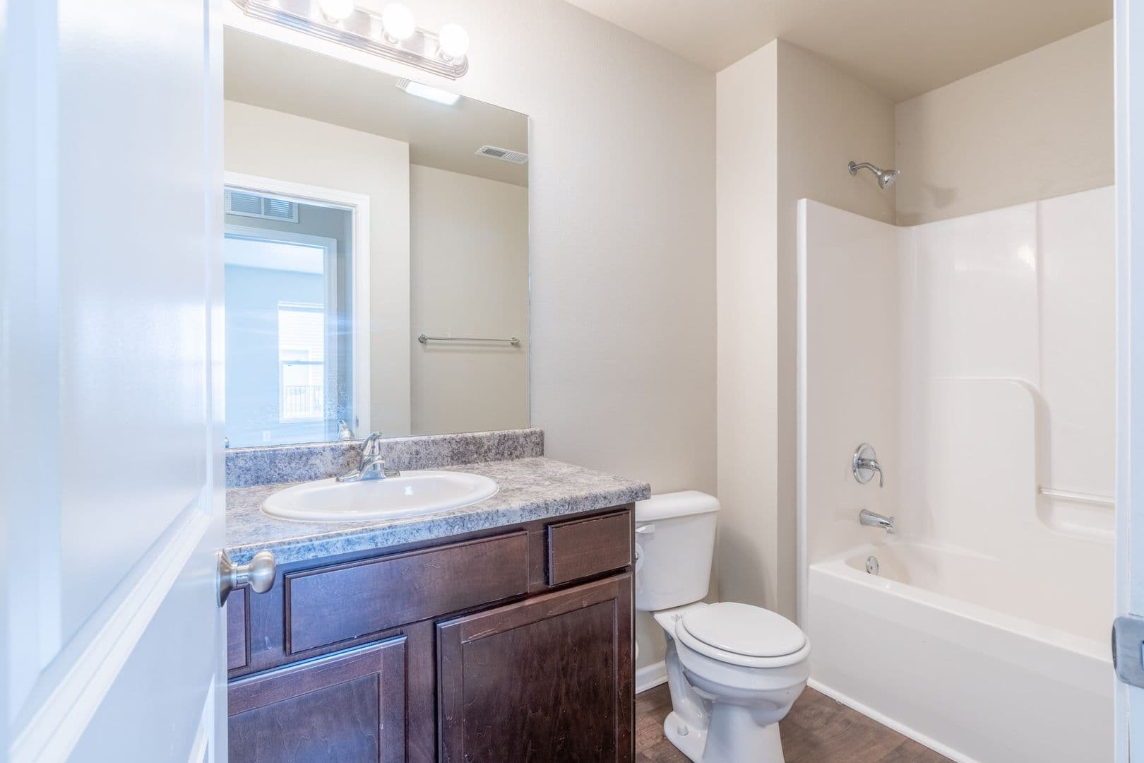 Johnston Townhome: 6813 Jack London DR