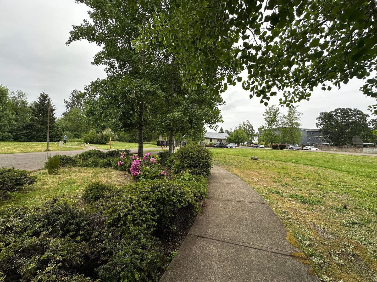 Salem House: 3731 Village Center Dr