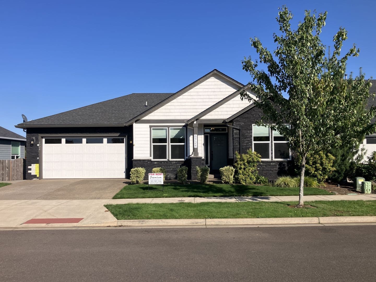 Salem House: 5724 Mt Vernon St SE