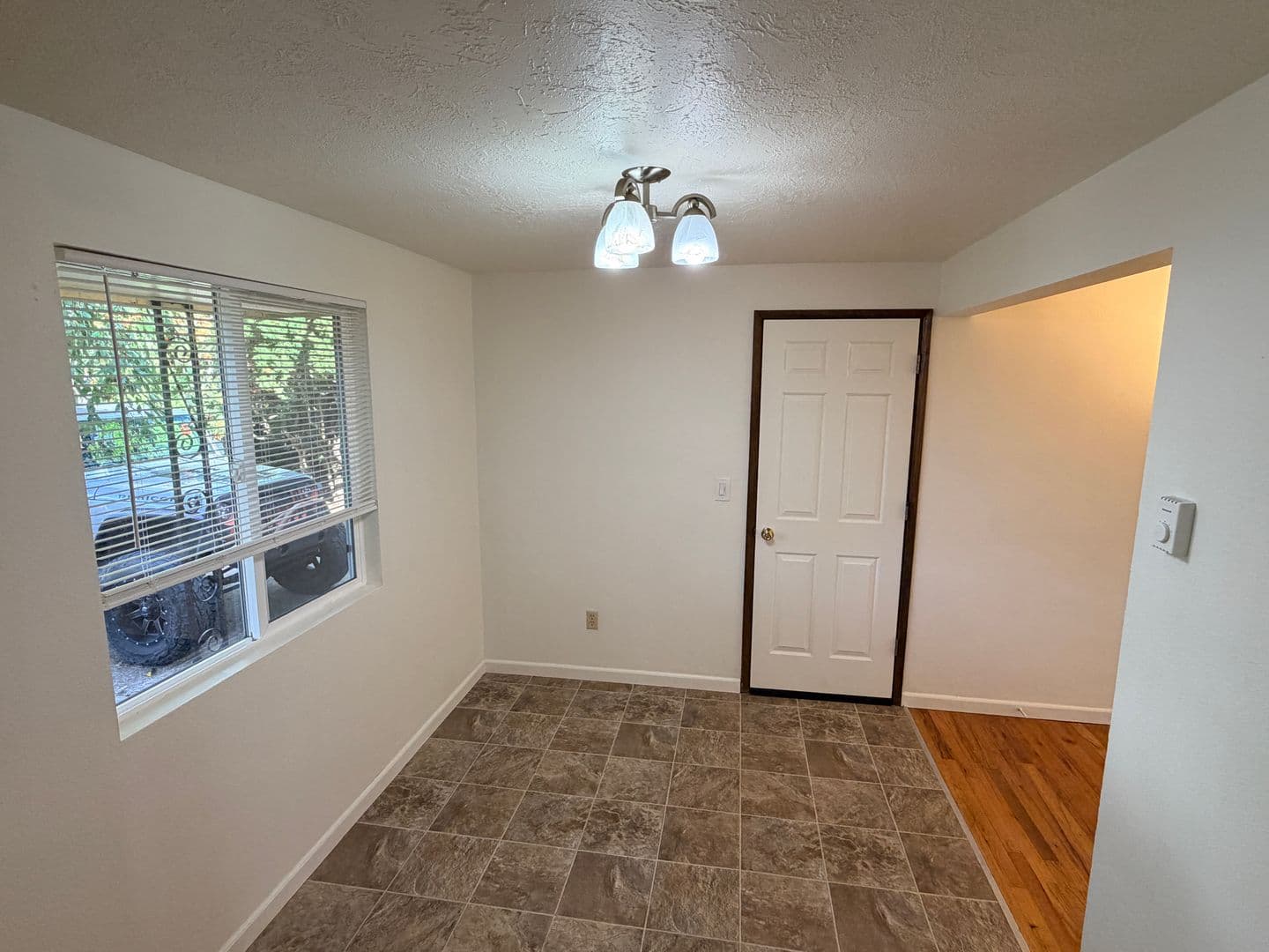 Salem House: 2520 Stortz Ave NE