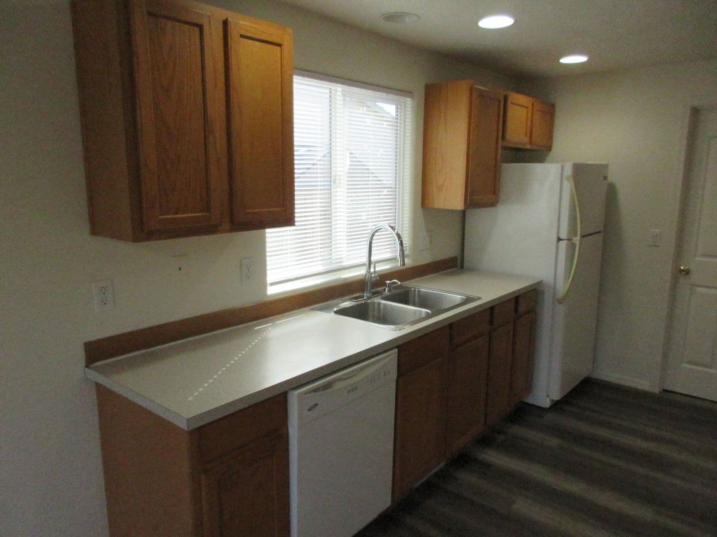 Salem House: 4523 Wildcherry Drive SE