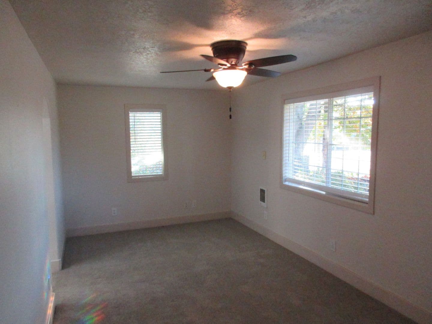 Salem House: 4745 Skyline Rd S