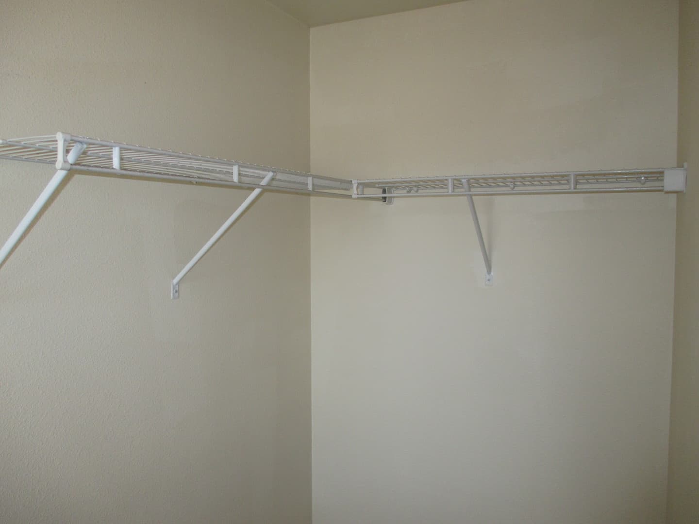 Salem Apartment: 247 Madrona Ave SE - 120