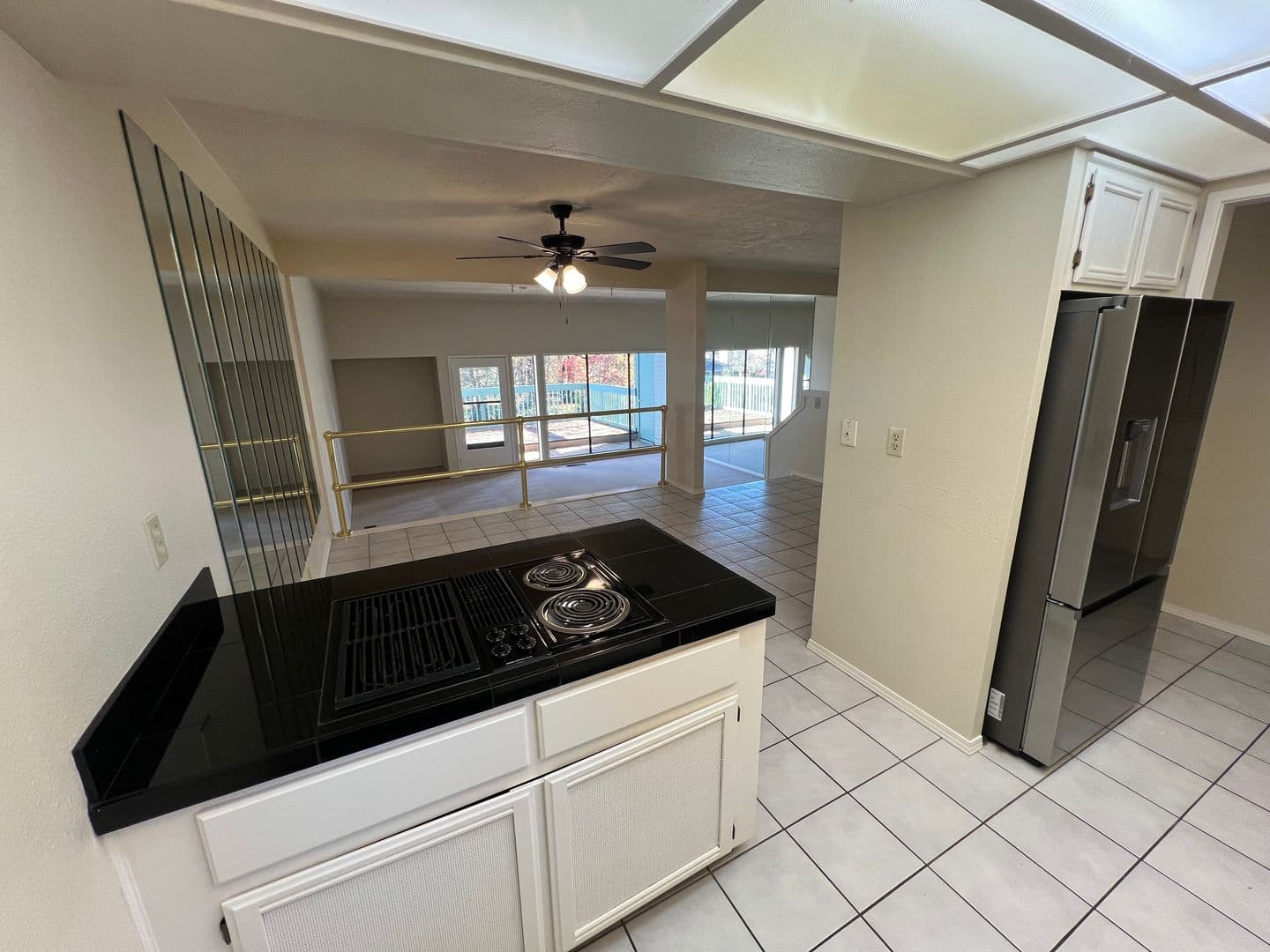 Salem House: 3566 Halifax Sq SE #13