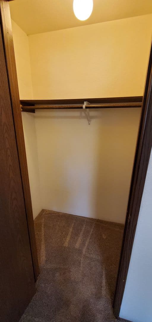 Salem Apartment: 728 Church Street NE #36