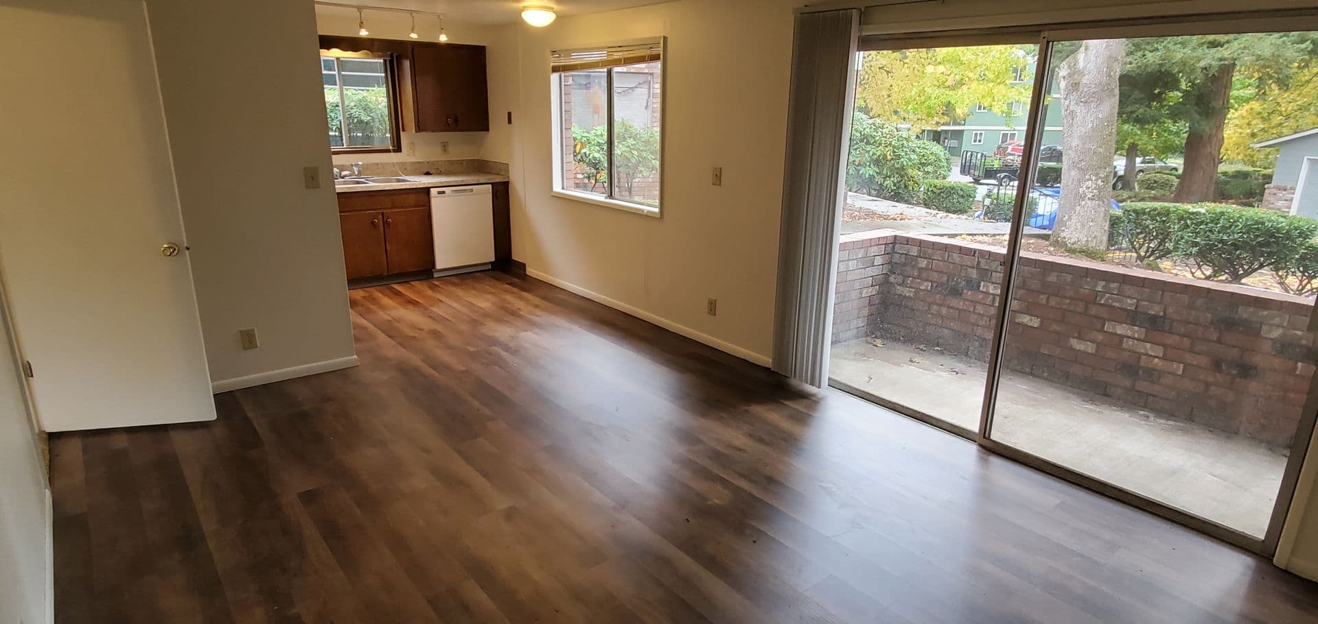 Salem Apartment: 1113 Waller St SE