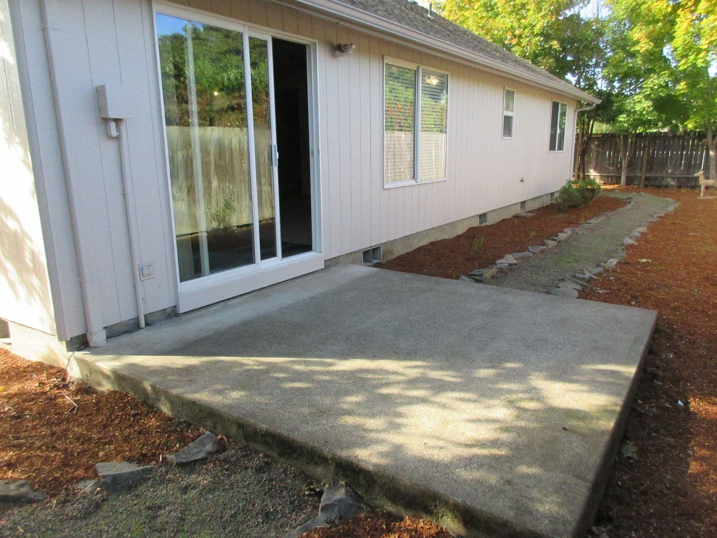 Salem House: 4523 Wildcherry Drive SE
