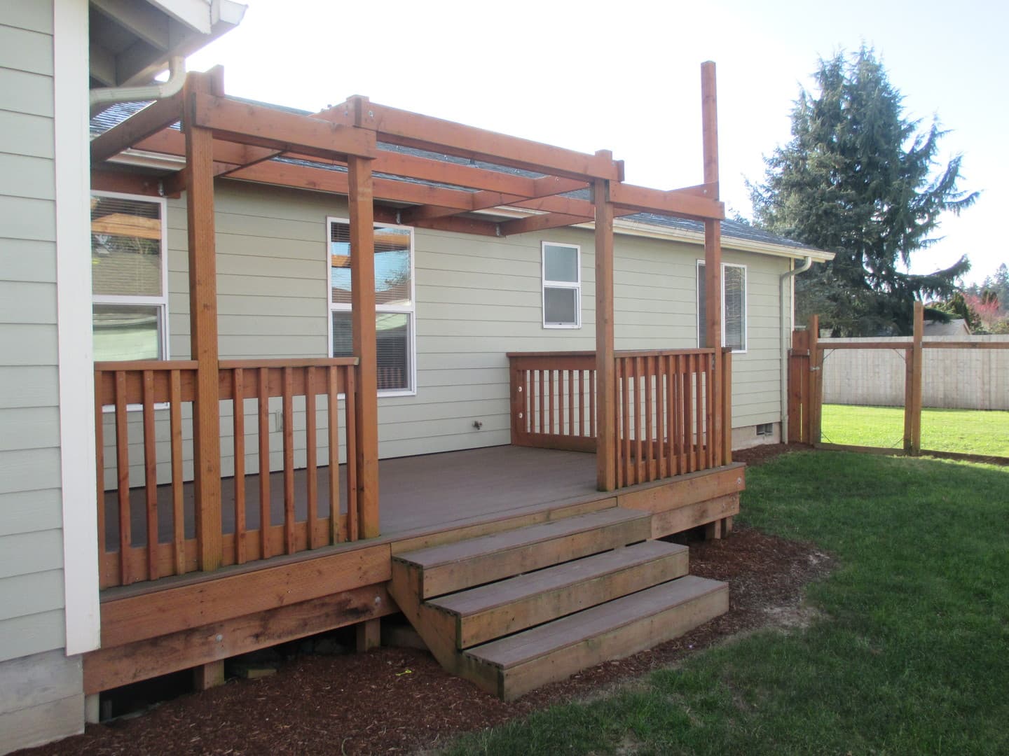 Salem House: 4273 Blazing Star Ct NE