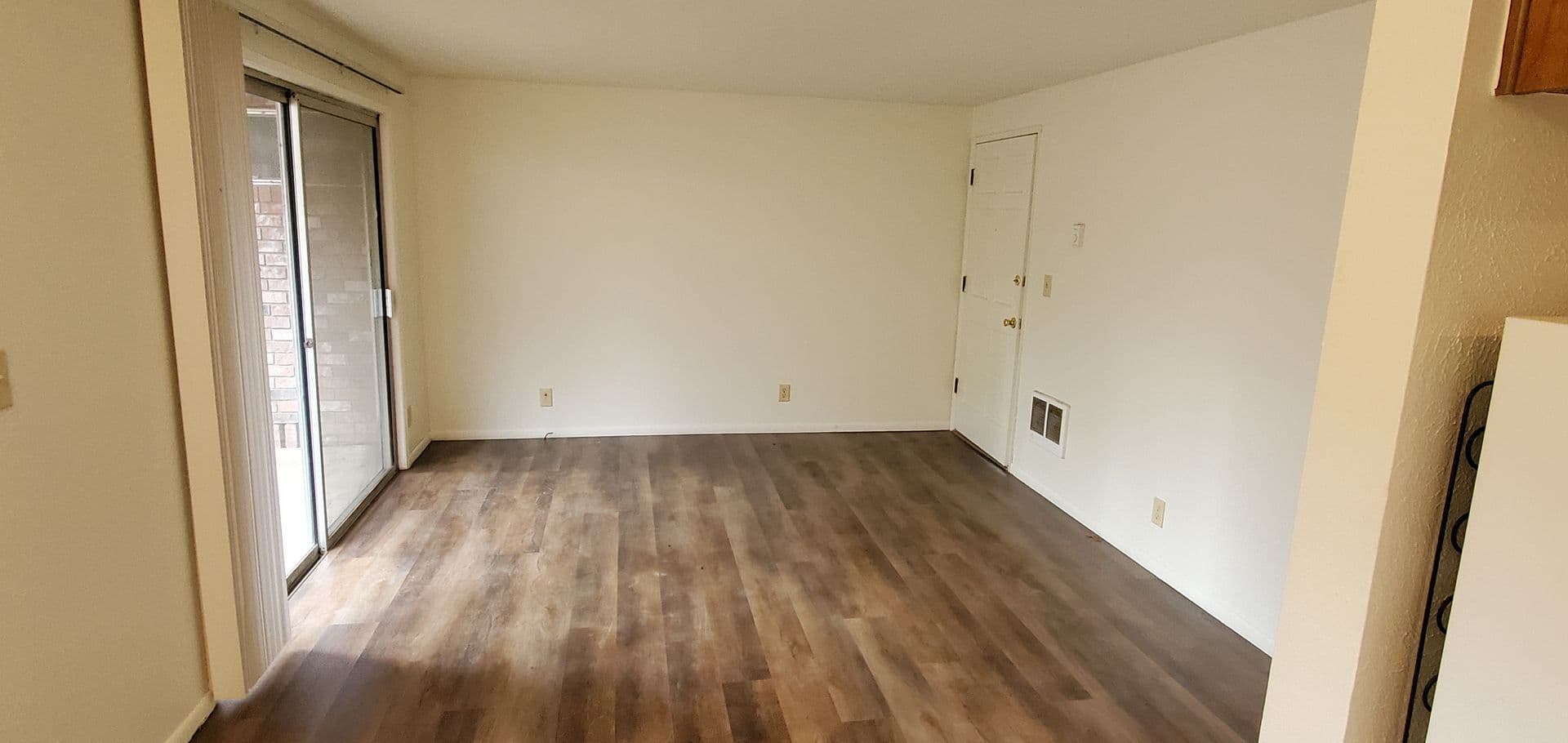 Salem Apartment: 1113 Waller St SE