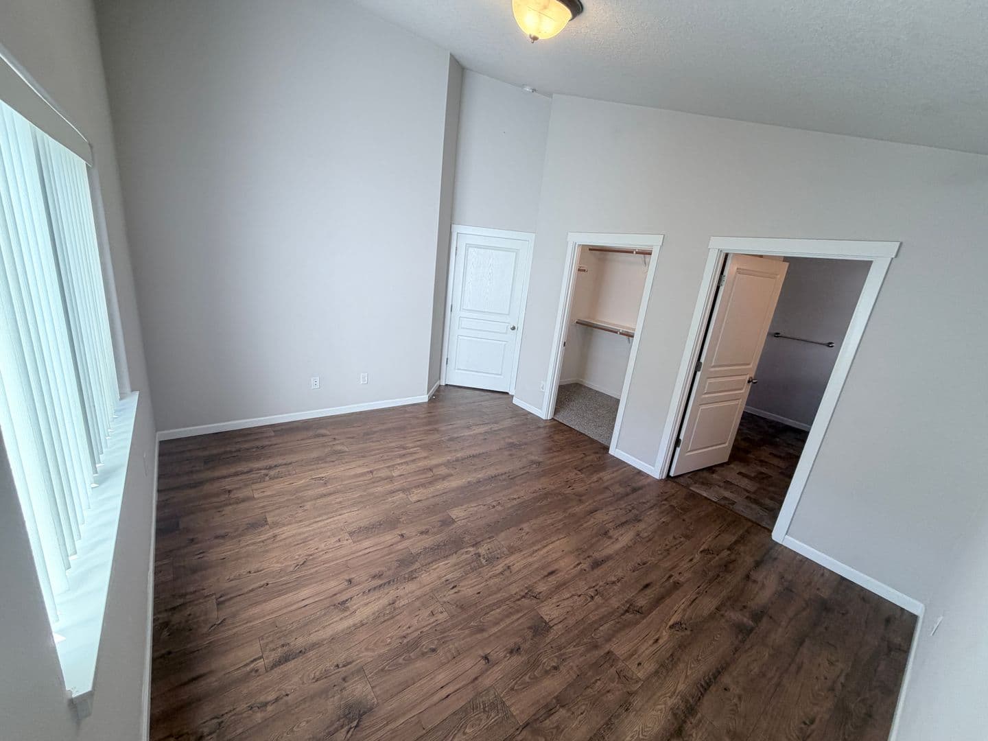 Dallas House: 456 SE Ray St
