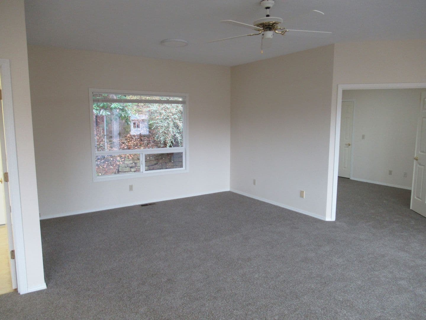 Salem House: 1741 Sunburst Terrace NW
