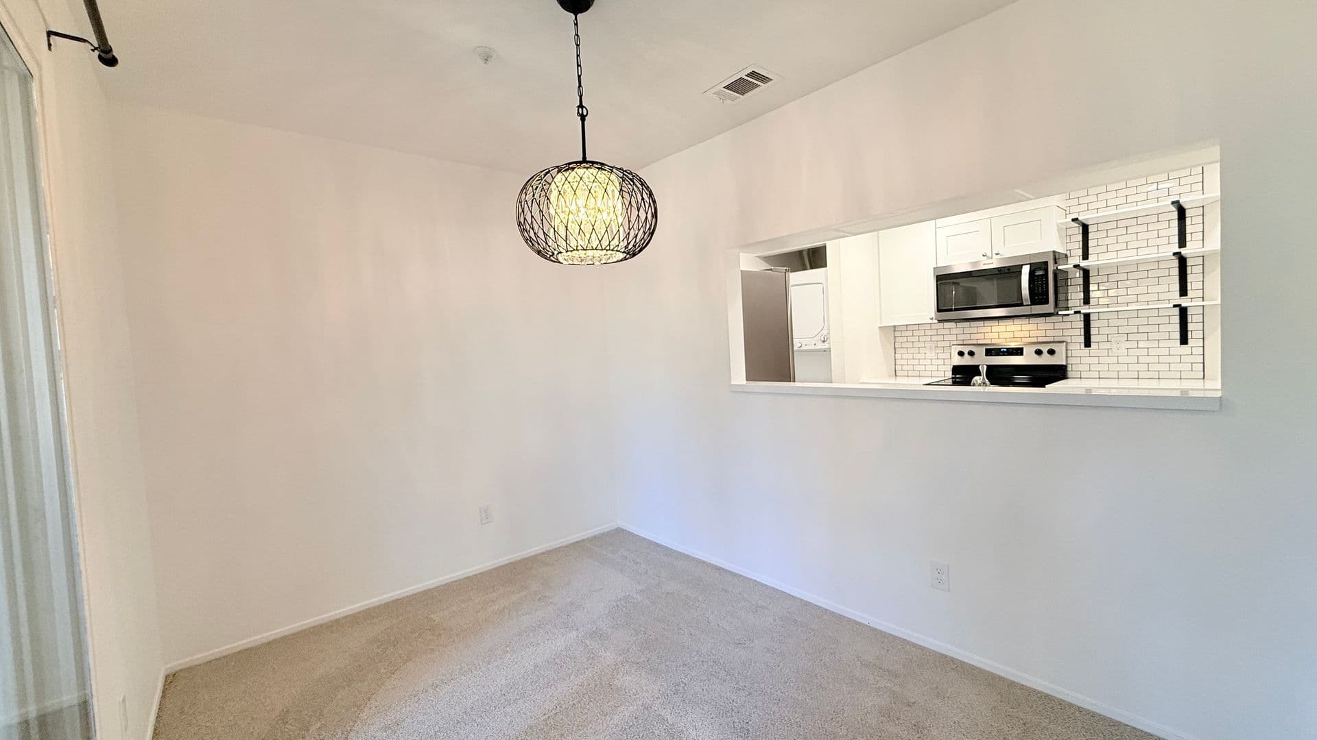Walnut Creek House: 2597 Oak Road #B
