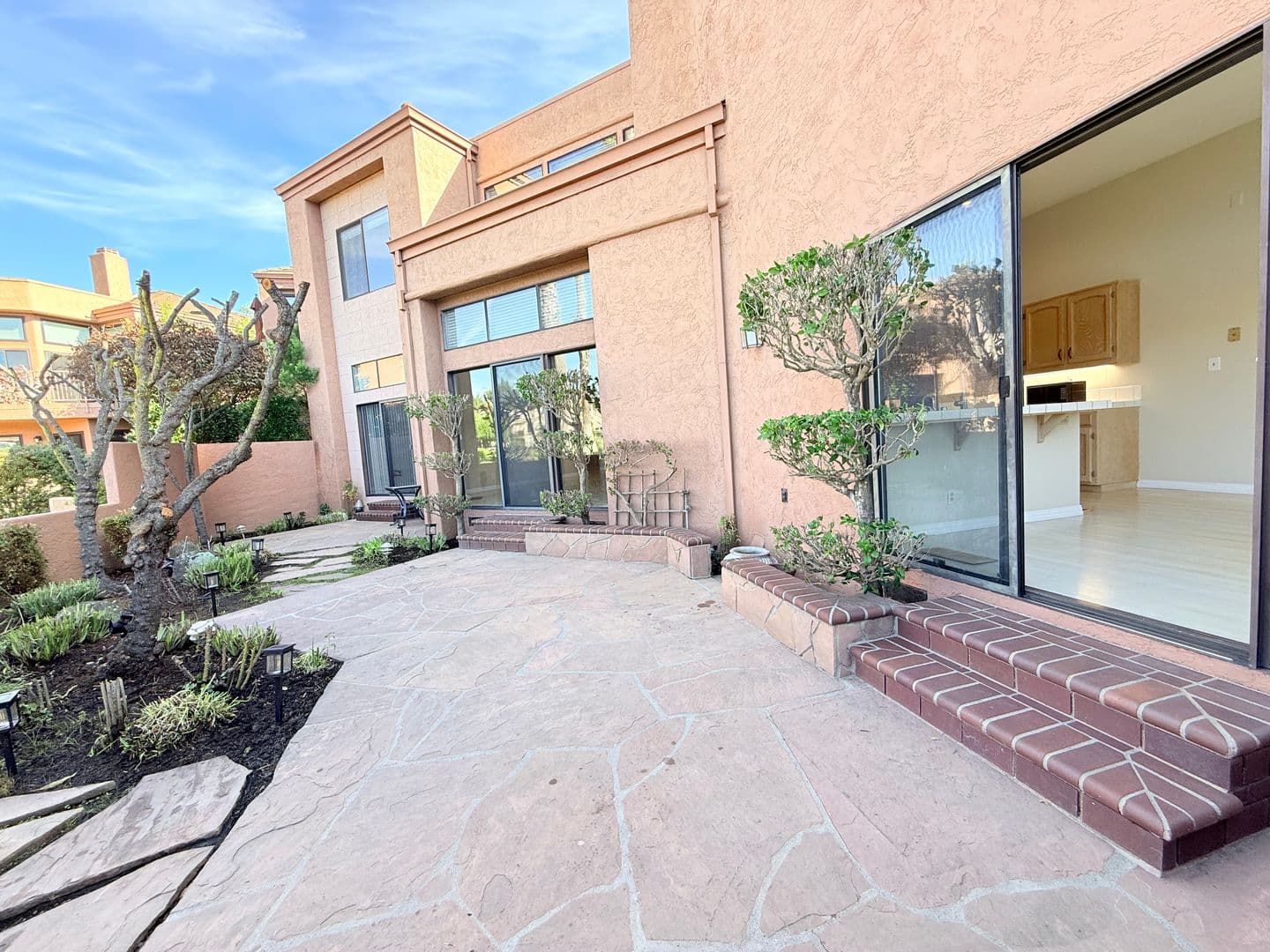 San Ramon Townhome: 4053 W. Lakeshore Drive