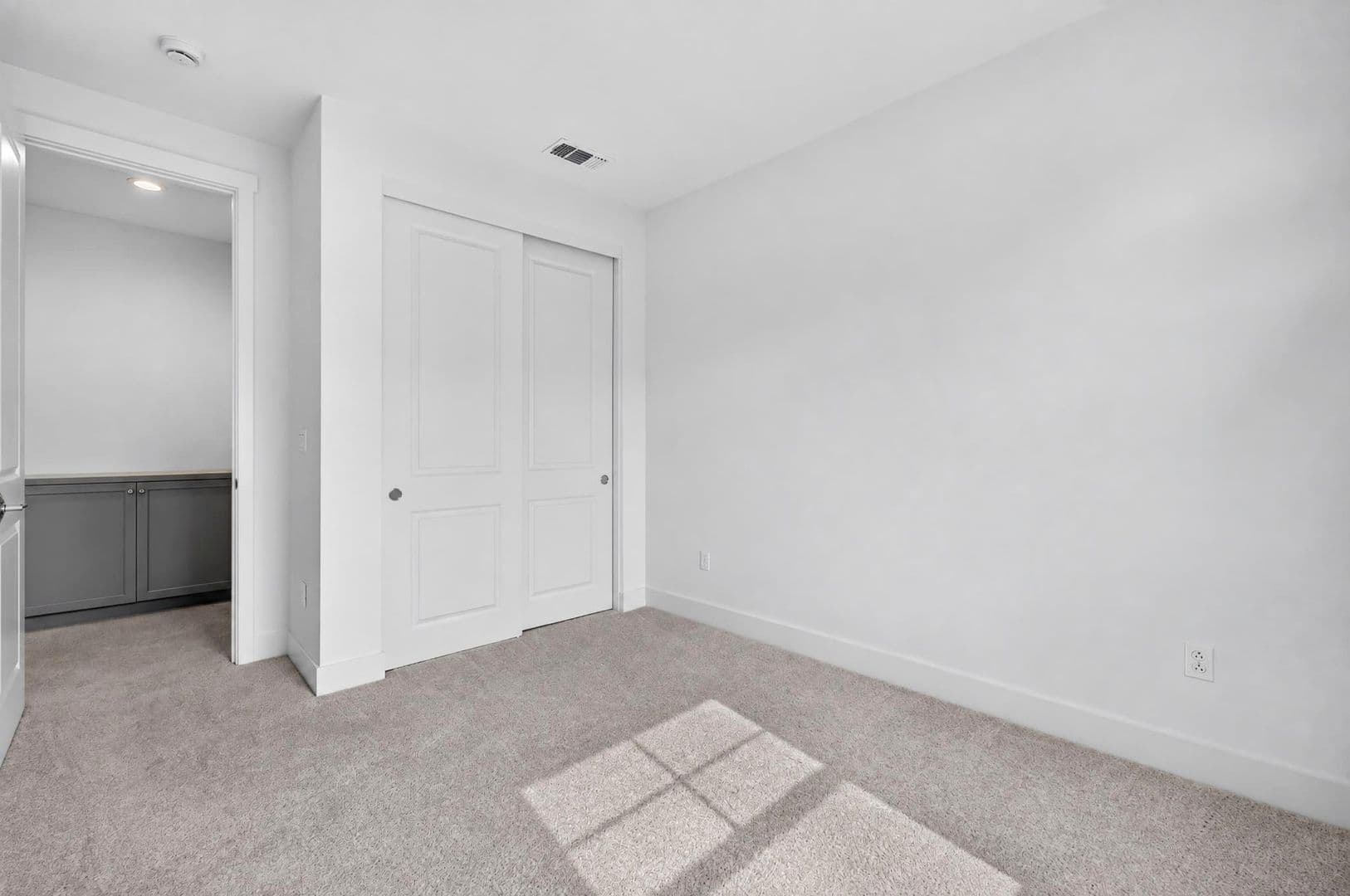 Concord Townhome: 1448 Julia Lane