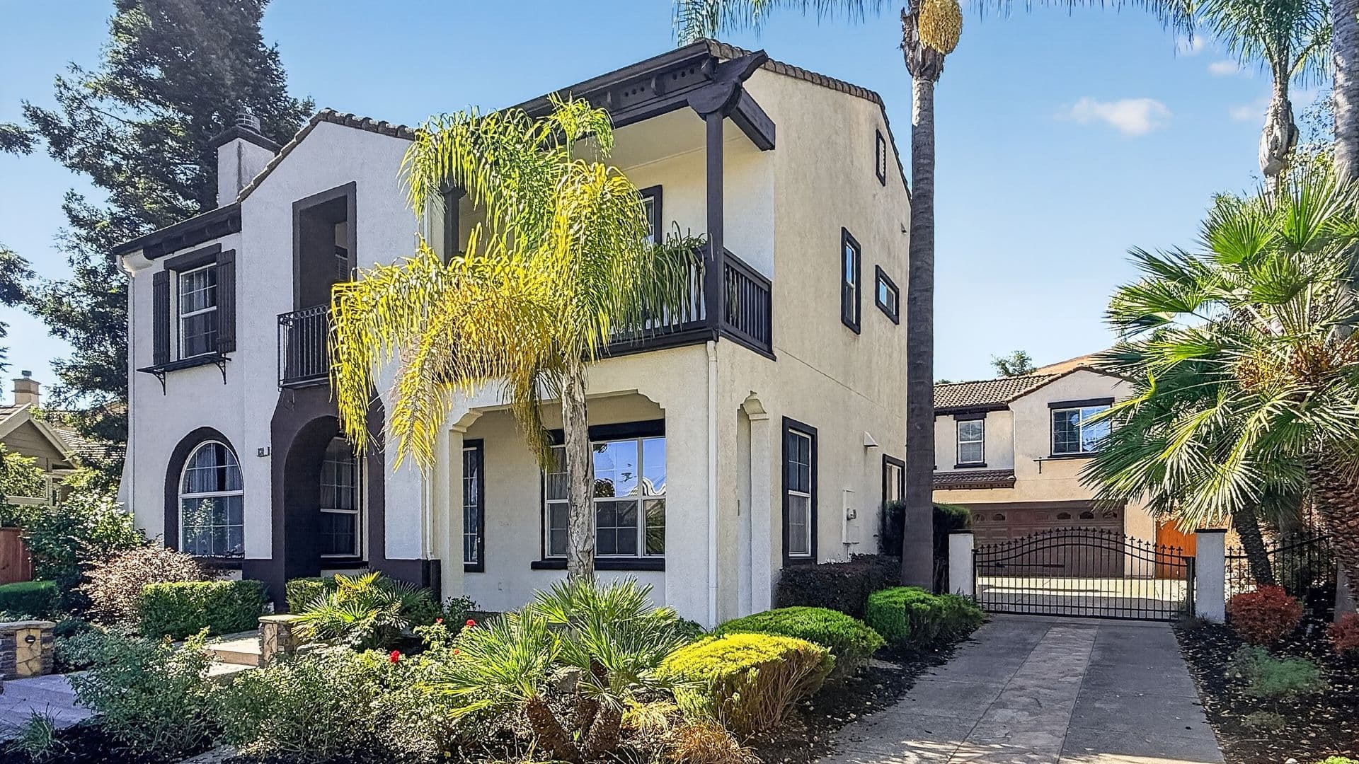 San Ramon House: 830 Pradera Way