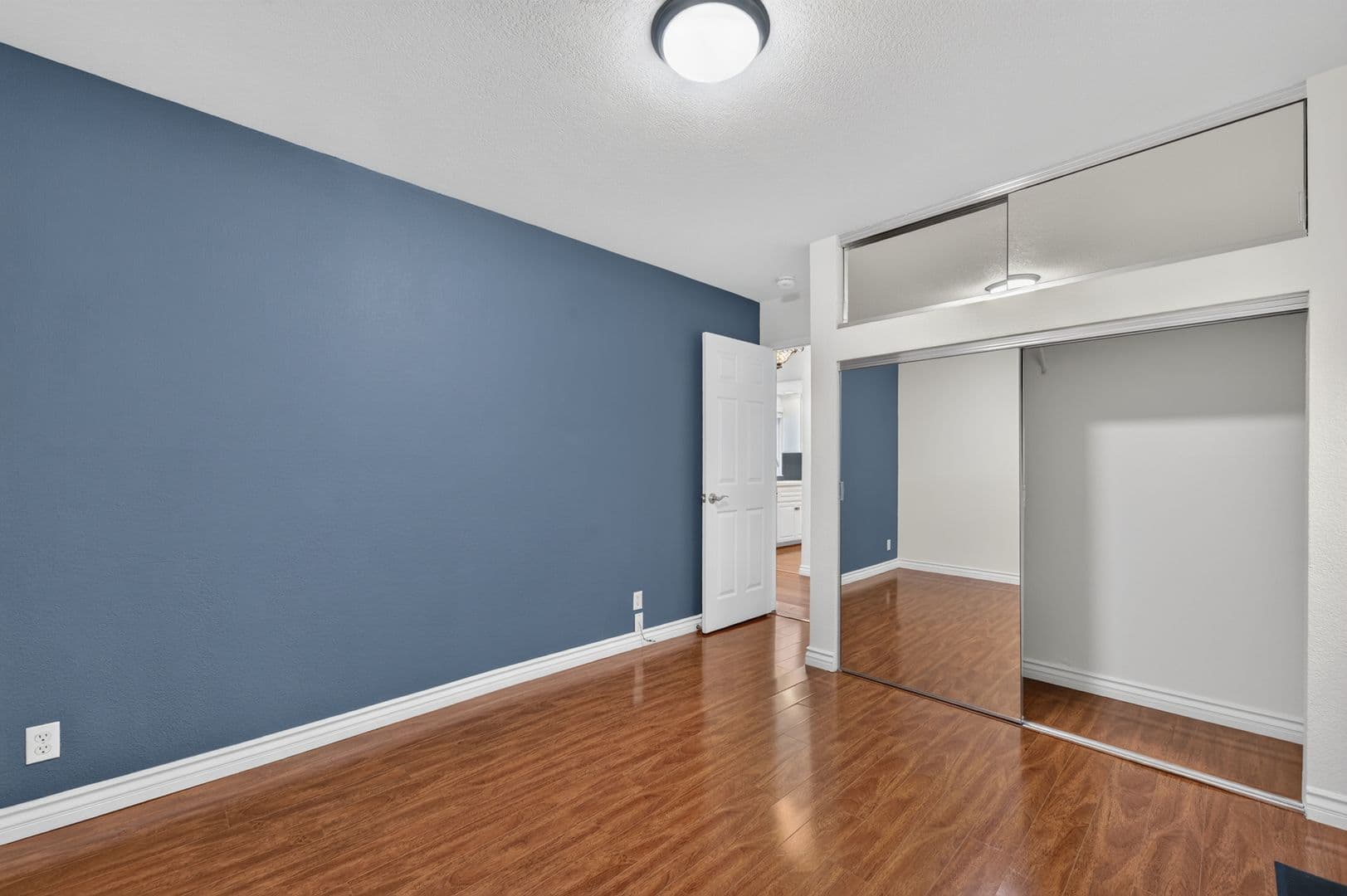 Walnut Creek Townhome: 1978 La Corso Court
