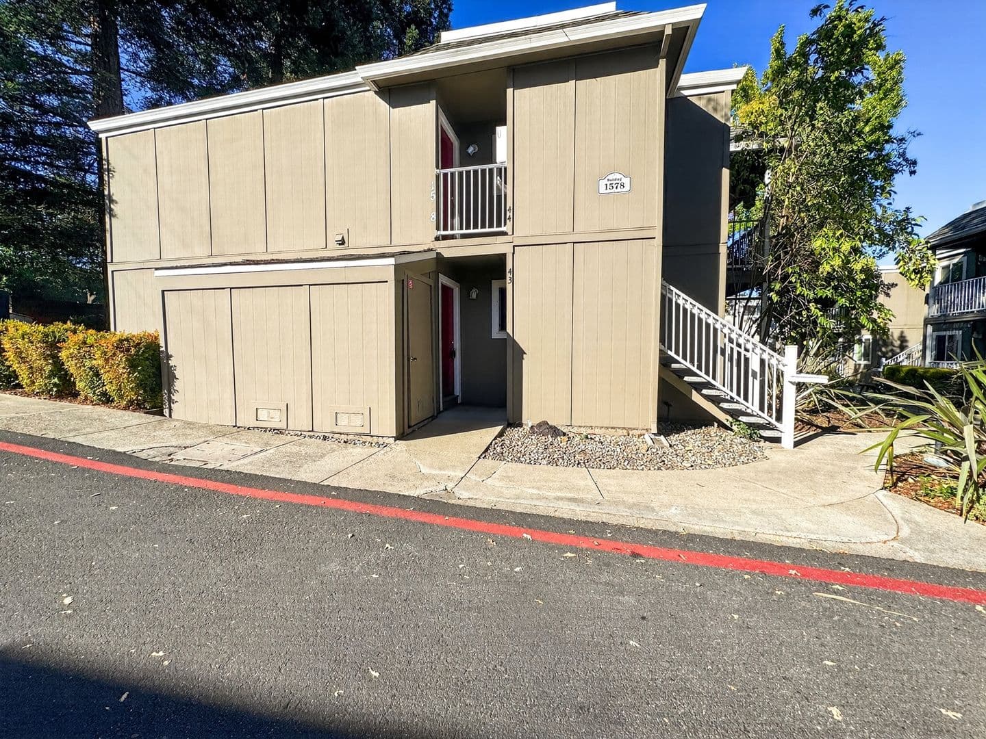 Walnut Creek Condo: 1578 Sunnyvale Avenue #43