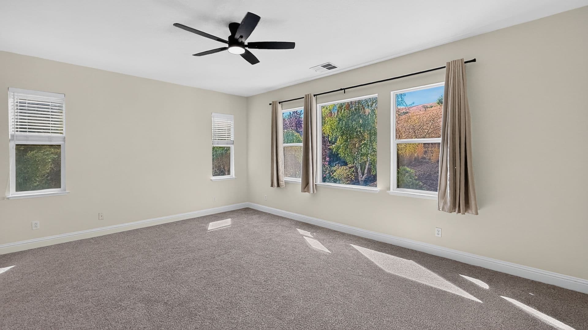 San Ramon House: 830 Pradera Way